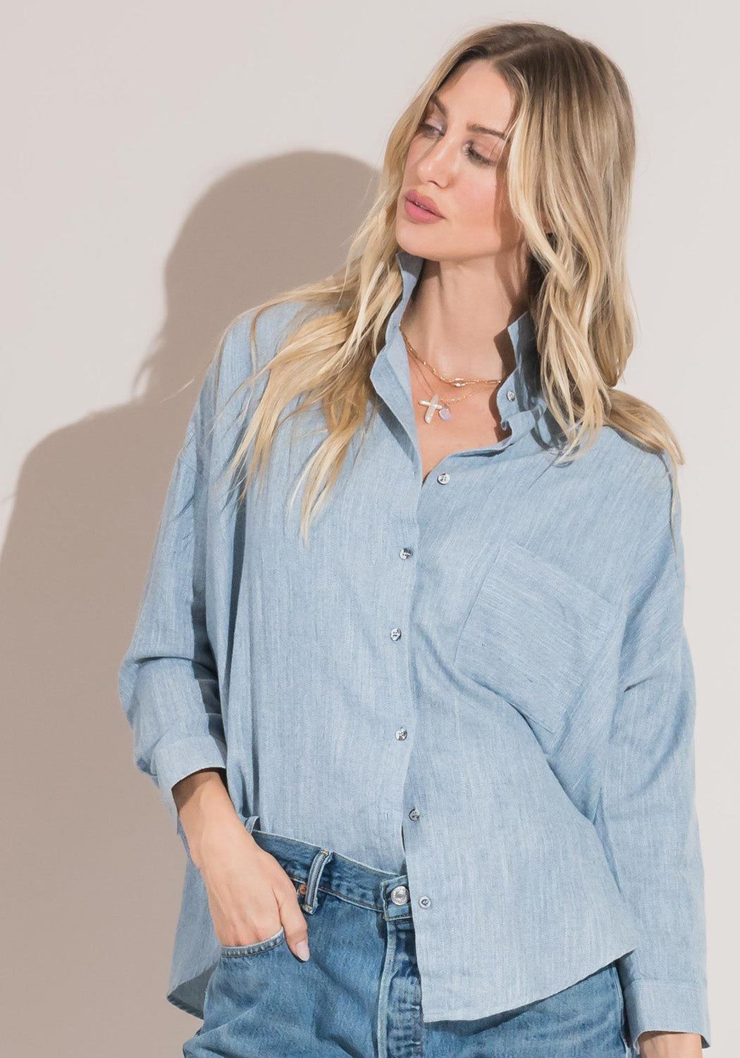 Le Chemise Collared Shirt in Cotton Chambray Slate