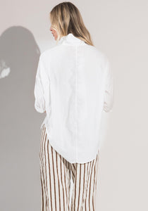 Le Chemise Collared Shirt in Cotton White