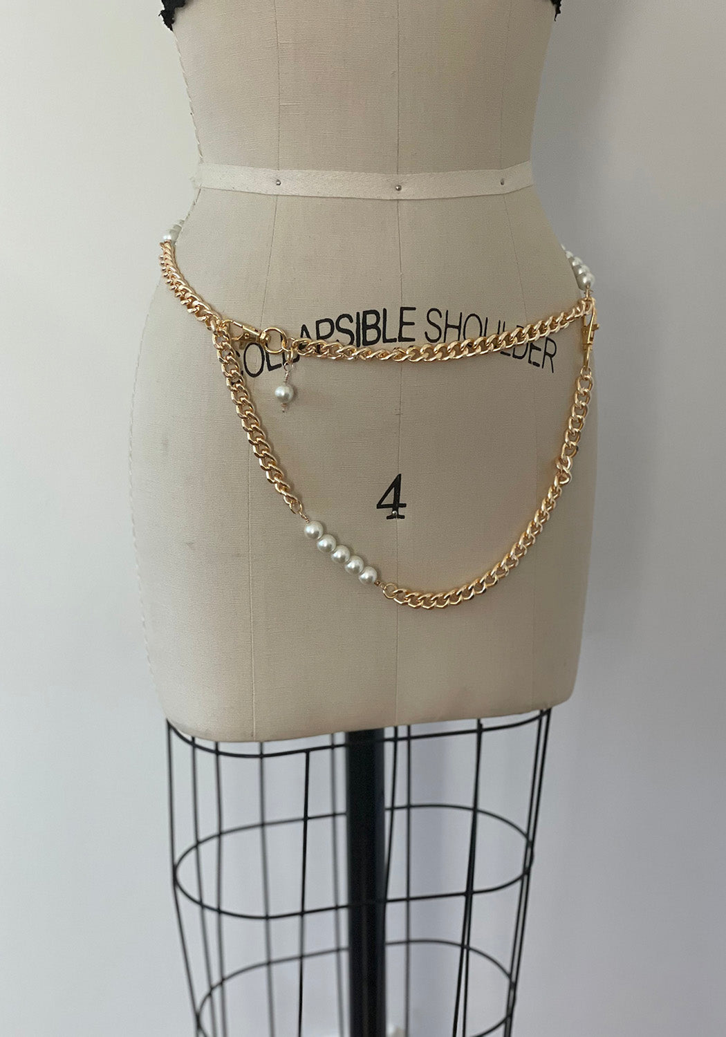 Gabriella Luxury Gold Chain Belt | Aureum Collective